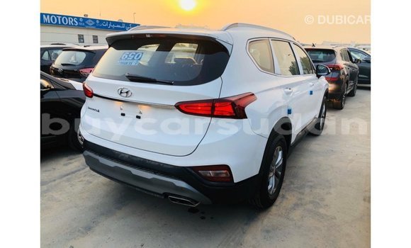 Buy Import Hyundai Santa Fe White Car in Import - Dubai in Al Jazirah State Buy Import Hyundai Santa Fe White Car in Import - Dubai in Al Jazirah State