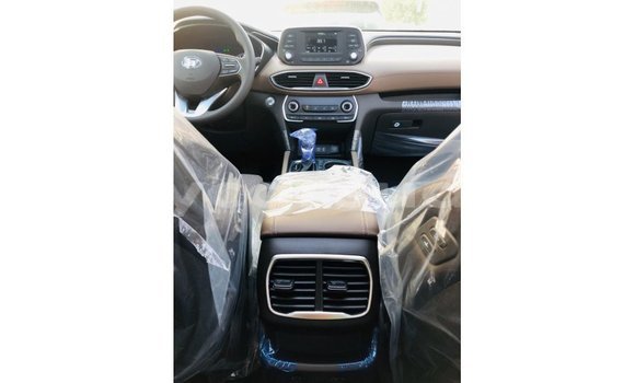 Buy Import Hyundai Santa Fe White Car in Import - Dubai in Al Jazirah State Buy Import Hyundai Santa Fe White Car in Import - Dubai in Al Jazirah State