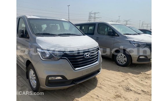 Buy Import Hyundai Accent Other Car in Import - Dubai in Al Jazirah State Buy Import Hyundai Accent Other Car in Import - Dubai in Al Jazirah State