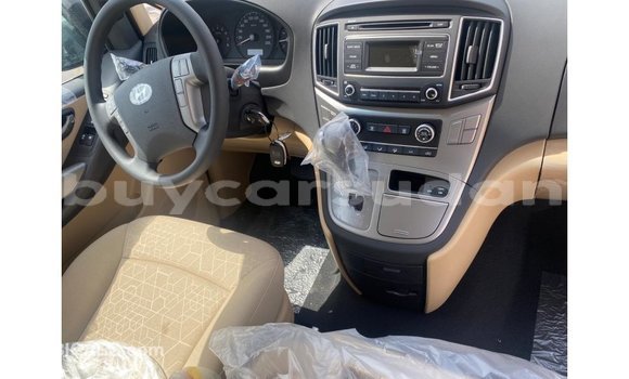 Buy Import Hyundai Accent Other Car in Import - Dubai in Al Jazirah State Buy Import Hyundai Accent Other Car in Import - Dubai in Al Jazirah State