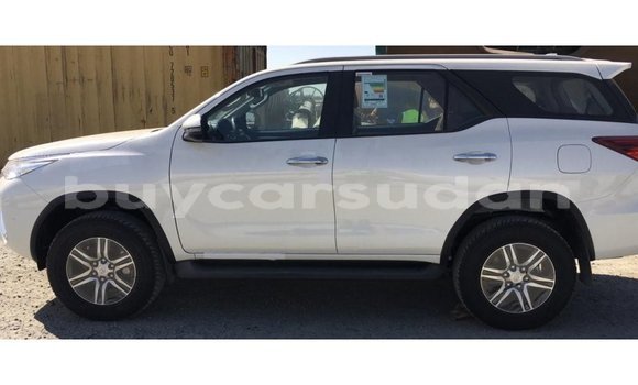 Buy Import Toyota Fortuner White Car in Import - Dubai in Al Jazirah State Buy Import Toyota Fortuner White Car in Import - Dubai in Al Jazirah State