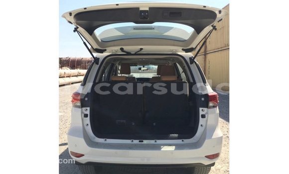 Buy Import Toyota Fortuner White Car in Import - Dubai in Al Jazirah State Buy Import Toyota Fortuner White Car in Import - Dubai in Al Jazirah State