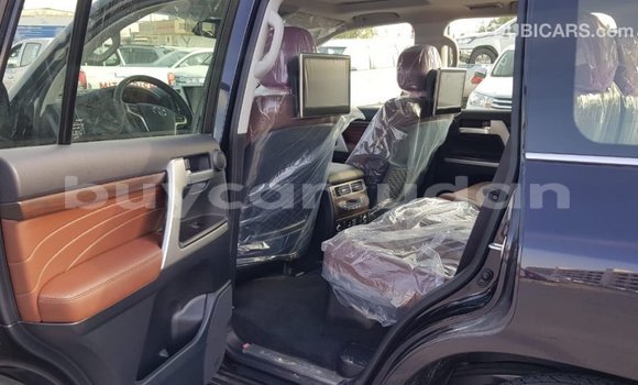 Buy Import Toyota Land Cruiser Black Car in Import - Dubai in Al Jazirah State Buy Import Toyota Land Cruiser Black Car in Import - Dubai in Al Jazirah State