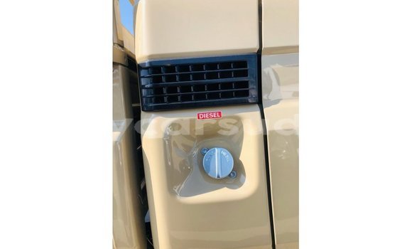 Buy Import Toyota Land Cruiser Beige Car in Import - Dubai in Al Jazirah State Buy Import Toyota Land Cruiser Beige Car in Import - Dubai in Al Jazirah State