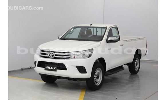 Buy Import Toyota Hilux White Car in Import - Dubai in Al Jazirah State Buy Import Toyota Hilux White Car in Import - Dubai in Al Jazirah State