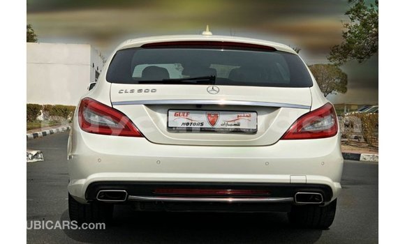 Buy Import Mercedes-Benz 190 White Car in Import - Dubai in Al Jazirah State Buy Import Mercedes-Benz 190 White Car in Import - Dubai in Al Jazirah State