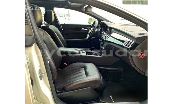 Buy Import Mercedes-Benz 190 White Car in Import - Dubai in Al Jazirah State Buy Import Mercedes-Benz 190 White Car in Import - Dubai in Al Jazirah State
