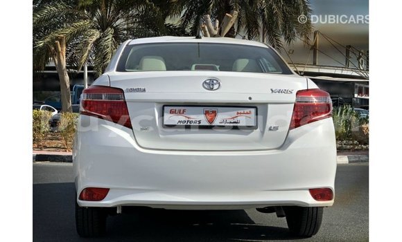 Buy Import Toyota DA White Truck in Import - Dubai in Al Jazirah State Buy Import Toyota DA White Truck in Import - Dubai in Al Jazirah State