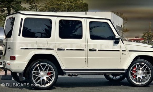 Buy Import Mercedes-Benz 190 White Car in Import - Dubai in Al Jazirah State Buy Import Mercedes-Benz 190 White Car in Import - Dubai in Al Jazirah State