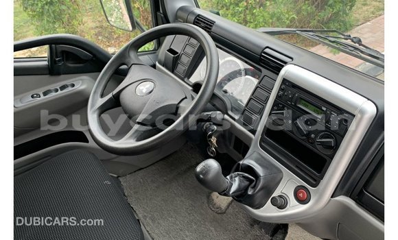 Buy Import Mitsubishi Carisma White Car in Import - Dubai in Al Jazirah State Buy Import Mitsubishi Carisma White Car in Import - Dubai in Al Jazirah State