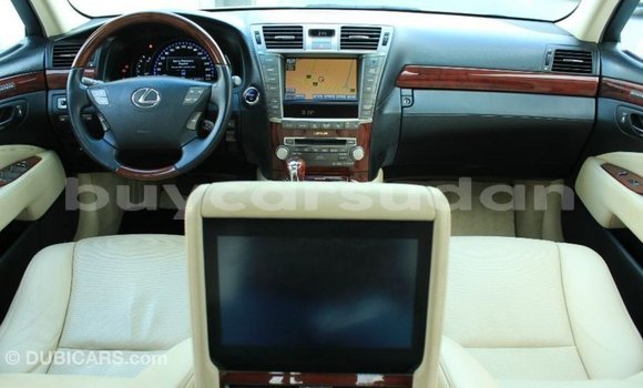 Buy Import Lexus LS White Car in Import - Dubai in Al Jazirah State Buy Import Lexus LS White Car in Import - Dubai in Al Jazirah State