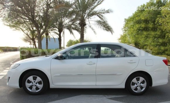 Buy Import Toyota Camry White Car in Import - Dubai in Al Jazirah State Buy Import Toyota Camry White Car in Import - Dubai in Al Jazirah State