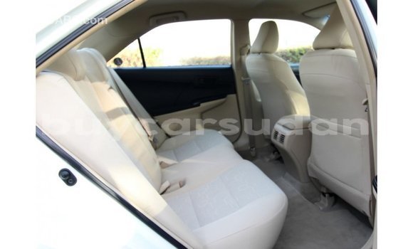 Buy Import Toyota Camry White Car in Import - Dubai in Al Jazirah State Buy Import Toyota Camry White Car in Import - Dubai in Al Jazirah State