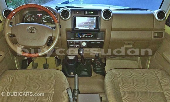 Buy Import Toyota Land Cruiser Beige Car in Import - Dubai in Al Jazirah State Buy Import Toyota Land Cruiser Beige Car in Import - Dubai in Al Jazirah State