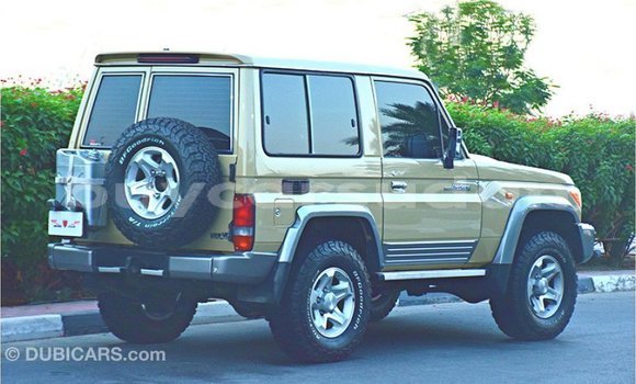 Buy Import Toyota Land Cruiser Beige Car in Import - Dubai in Al Jazirah State Buy Import Toyota Land Cruiser Beige Car in Import - Dubai in Al Jazirah State