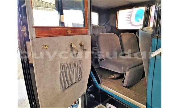 Acheter Import Voiture Buick Electra Bleu à Import - Dubai, État d'Al Jazirah Acheter Import Voiture Buick Electra Bleu à Import - Dubai, État d'Al Jazirah