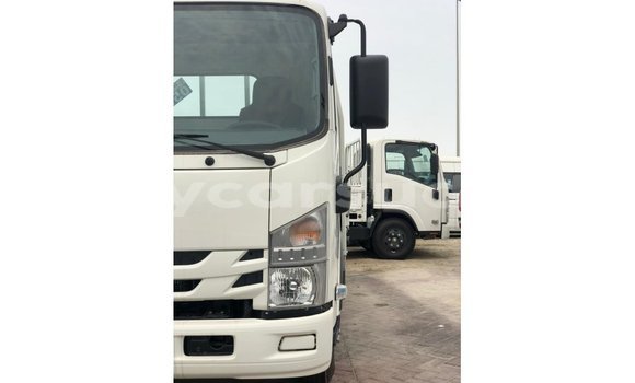 Buy Import Isuzu Rodeo White Car in Import - Dubai in Al Jazirah State Buy Import Isuzu Rodeo White Car in Import - Dubai in Al Jazirah State