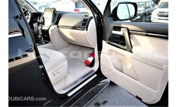 Buy Import Toyota Land Cruiser Black Car in Import - Dubai in Al Jazirah State Buy Import Toyota Land Cruiser Black Car in Import - Dubai in Al Jazirah State