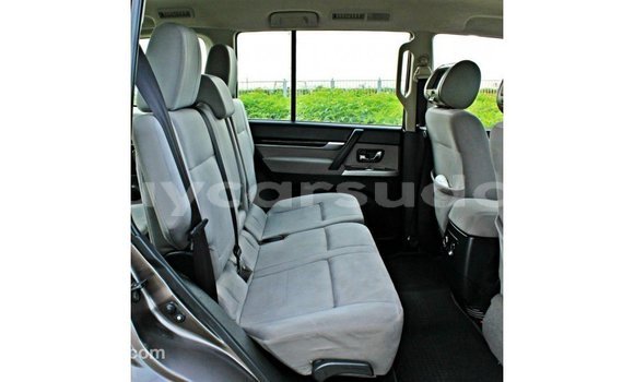 Buy Import Mitsubishi Pajero Brown Car in Import - Dubai in Al Jazirah State Buy Import Mitsubishi Pajero Brown Car in Import - Dubai in Al Jazirah State