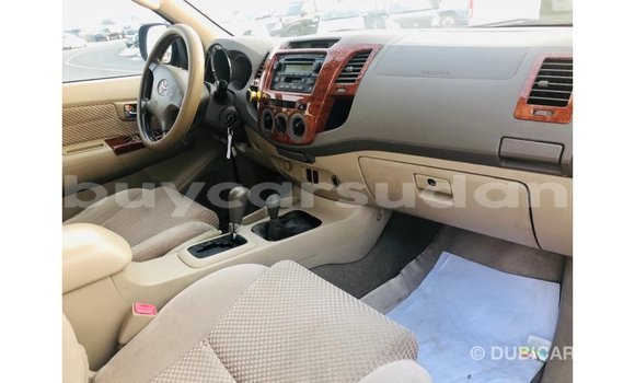 Acheter Import Voiture Toyota Fortuner Noir à Import - Dubai, État d'Al Jazirah Acheter Import Voiture Toyota Fortuner Noir à Import - Dubai, État d'Al Jazirah