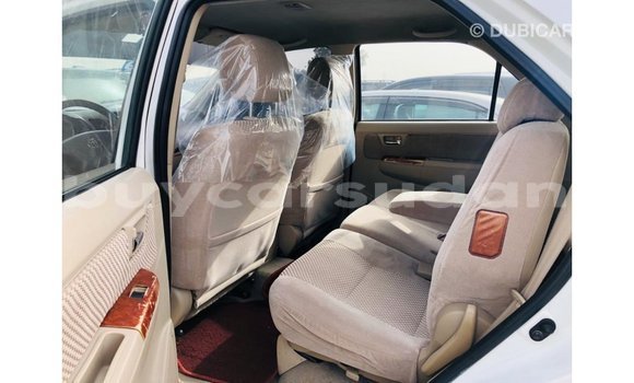 Buy Import Toyota Fortuner White Car in Import - Dubai in Al Jazirah State Buy Import Toyota Fortuner White Car in Import - Dubai in Al Jazirah State
