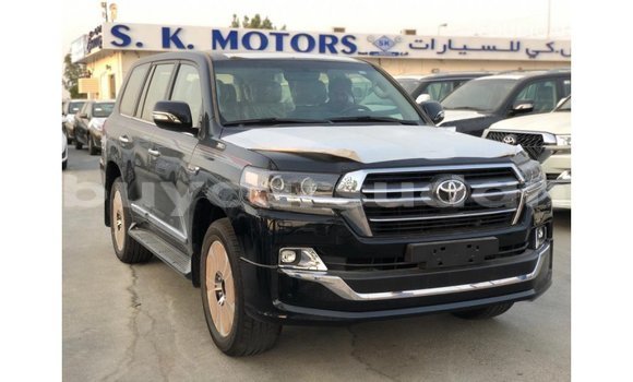 Acheter Import Voiture Toyota Land Cruiser Noir à Import - Dubai, État d'Al Jazirah Acheter Import Voiture Toyota Land Cruiser Noir à Import - Dubai, État d'Al Jazirah