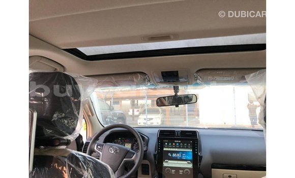 Acheter Import Voiture Toyota Prado Noir à Import - Dubai, État d'Al Jazirah Acheter Import Voiture Toyota Prado Noir à Import - Dubai, État d'Al Jazirah