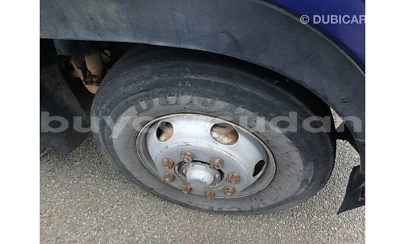 Buy Import Nissan Evalia Blue Truck in Import - Dubai in Al Jazirah State Buy Import Nissan Evalia Blue Truck in Import - Dubai in Al Jazirah State