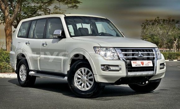 Buy Import Mitsubishi Pajero White Car in Import - Dubai in Al Jazirah State Buy Import Mitsubishi Pajero White Car in Import - Dubai in Al Jazirah State