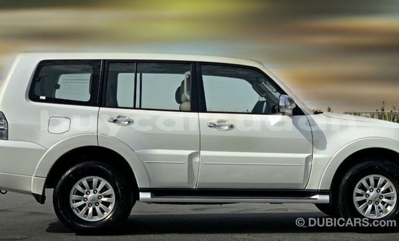 Buy Import Mitsubishi Pajero White Car in Import - Dubai in Al Jazirah State Buy Import Mitsubishi Pajero White Car in Import - Dubai in Al Jazirah State