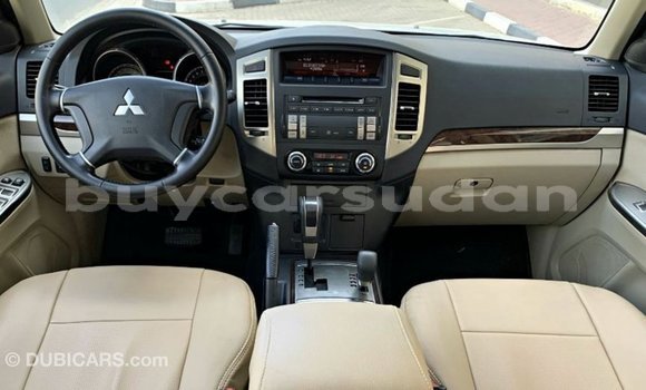 Buy Import Mitsubishi Pajero White Car in Import - Dubai in Al Jazirah State Buy Import Mitsubishi Pajero White Car in Import - Dubai in Al Jazirah State