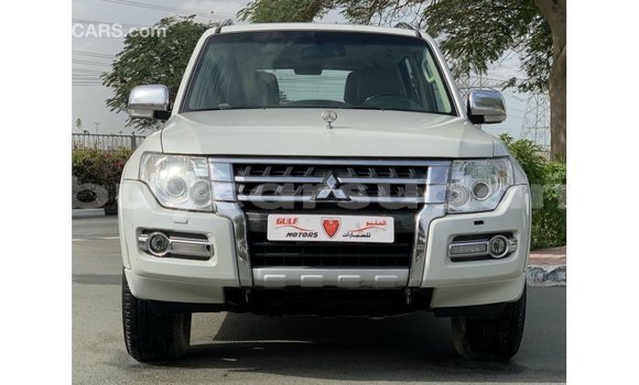 Buy Import Mitsubishi Pajero White Car in Import - Dubai in Al Jazirah State Buy Import Mitsubishi Pajero White Car in Import - Dubai in Al Jazirah State