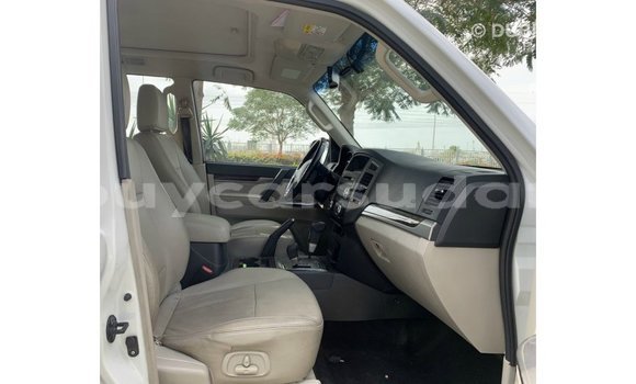 Buy Import Mitsubishi Pajero White Car in Import - Dubai in Al Jazirah State Buy Import Mitsubishi Pajero White Car in Import - Dubai in Al Jazirah State