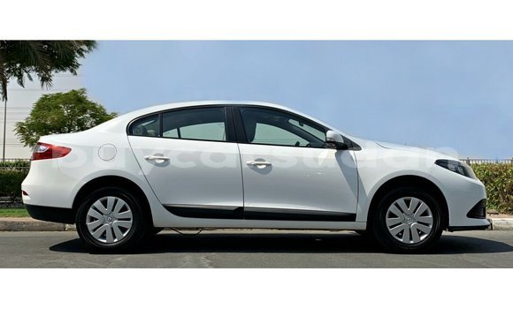 Buy Import Renault Fluence White Car in Import - Dubai in Al Jazirah State Buy Import Renault Fluence White Car in Import - Dubai in Al Jazirah State