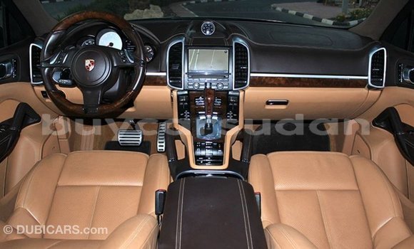 Buy Import Porsche Cayenne Other Car in Import - Dubai in Al Jazirah State Buy Import Porsche Cayenne Other Car in Import - Dubai in Al Jazirah State