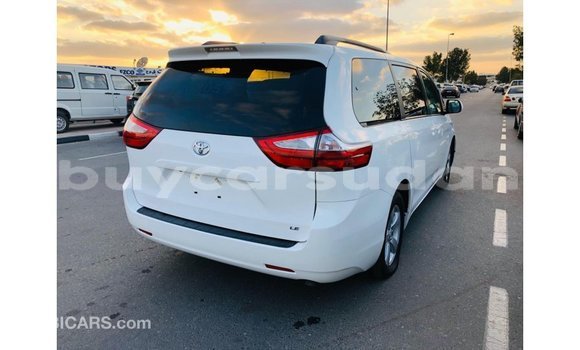 Buy Import Toyota Sienna White Car in Import - Dubai in Al Jazirah State Buy Import Toyota Sienna White Car in Import - Dubai in Al Jazirah State