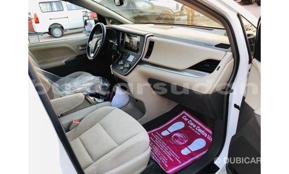 Buy Import Toyota Sienna White Car in Import - Dubai in Al Jazirah State Buy Import Toyota Sienna White Car in Import - Dubai in Al Jazirah State