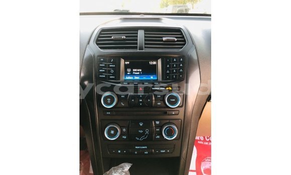 Acheter Import Voiture Ford Explorer Rouge à Import - Dubai, État d'Al Jazirah Acheter Import Voiture Ford Explorer Rouge à Import - Dubai, État d'Al Jazirah