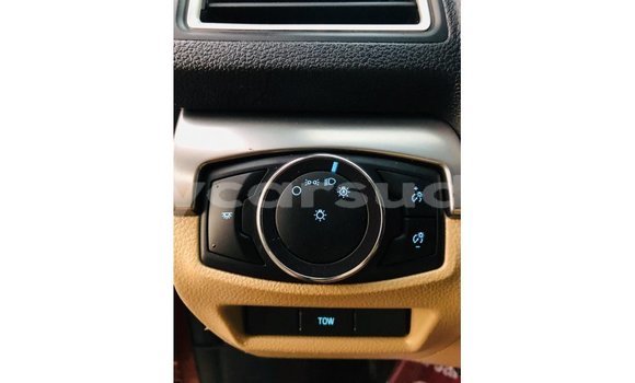 Acheter Import Voiture Ford Explorer Rouge à Import - Dubai, État d'Al Jazirah Acheter Import Voiture Ford Explorer Rouge à Import - Dubai, État d'Al Jazirah