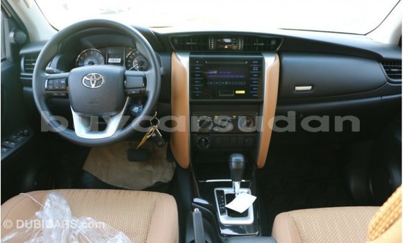 Buy Import Toyota Fortuner Black Car in Import - Dubai in Al Jazirah State Buy Import Toyota Fortuner Black Car in Import - Dubai in Al Jazirah State