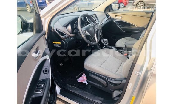 Buy Import Hyundai Santa Fe Other Car in Import - Dubai in Al Jazirah State Buy Import Hyundai Santa Fe Other Car in Import - Dubai in Al Jazirah State