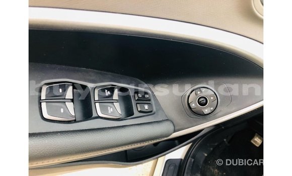 Buy Import Hyundai Santa Fe Other Car in Import - Dubai in Al Jazirah State Buy Import Hyundai Santa Fe Other Car in Import - Dubai in Al Jazirah State