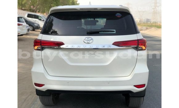 Buy Import Toyota Fortuner White Car in Import - Dubai in Al Jazirah State Buy Import Toyota Fortuner White Car in Import - Dubai in Al Jazirah State