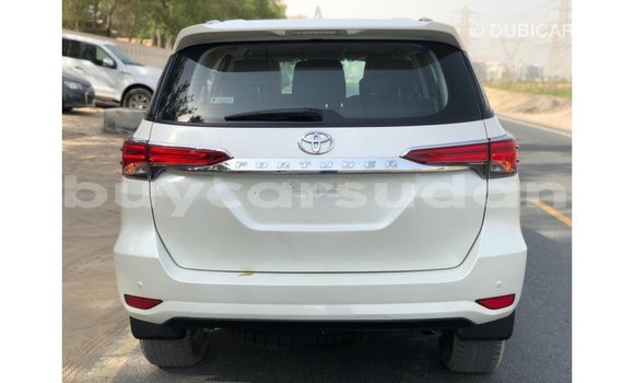Buy Import Toyota Fortuner White Car in Import - Dubai in Al Jazirah State Buy Import Toyota Fortuner White Car in Import - Dubai in Al Jazirah State
