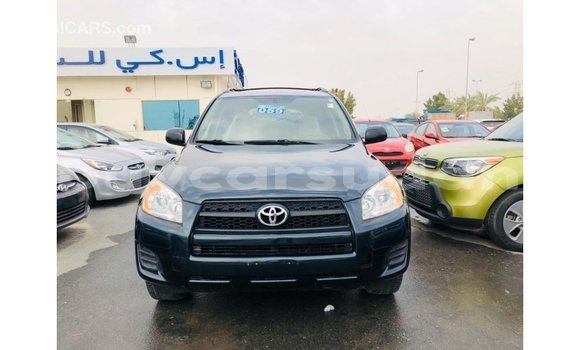 Buy Import Toyota HiAce Black Truck in Import - Dubai in Al Jazirah State Buy Import Toyota HiAce Black Truck in Import - Dubai in Al Jazirah State