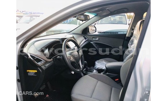 Buy Import Hyundai Santa Fe Other Car in Import - Dubai in Al Jazirah State Buy Import Hyundai Santa Fe Other Car in Import - Dubai in Al Jazirah State