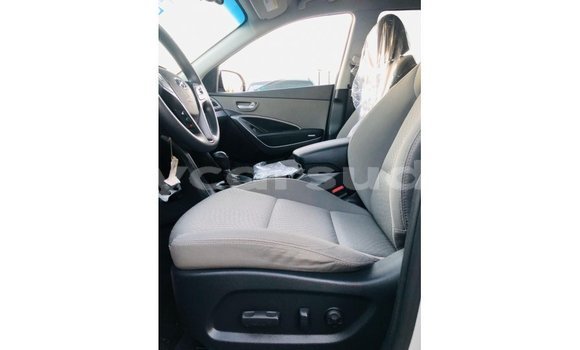 Buy Import Hyundai Santa Fe Other Car in Import - Dubai in Al Jazirah State Buy Import Hyundai Santa Fe Other Car in Import - Dubai in Al Jazirah State