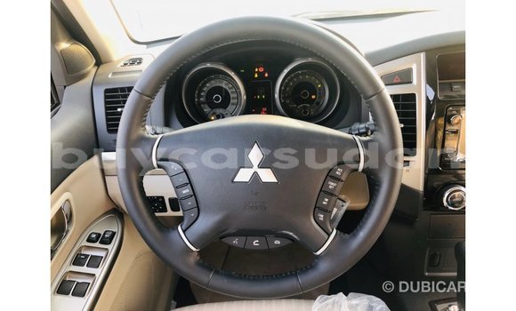 Buy Import Mitsubishi Pajero Black Car in Import - Dubai in Al Jazirah State Buy Import Mitsubishi Pajero Black Car in Import - Dubai in Al Jazirah State