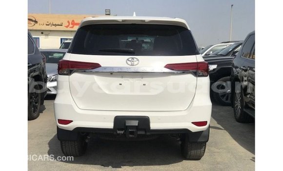 Buy Import Toyota Fortuner White Car in Import - Dubai in Al Jazirah State Buy Import Toyota Fortuner White Car in Import - Dubai in Al Jazirah State