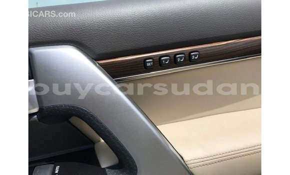 Buy Import Toyota Land Cruiser White Car in Import - Dubai in Al Jazirah State Buy Import Toyota Land Cruiser White Car in Import - Dubai in Al Jazirah State